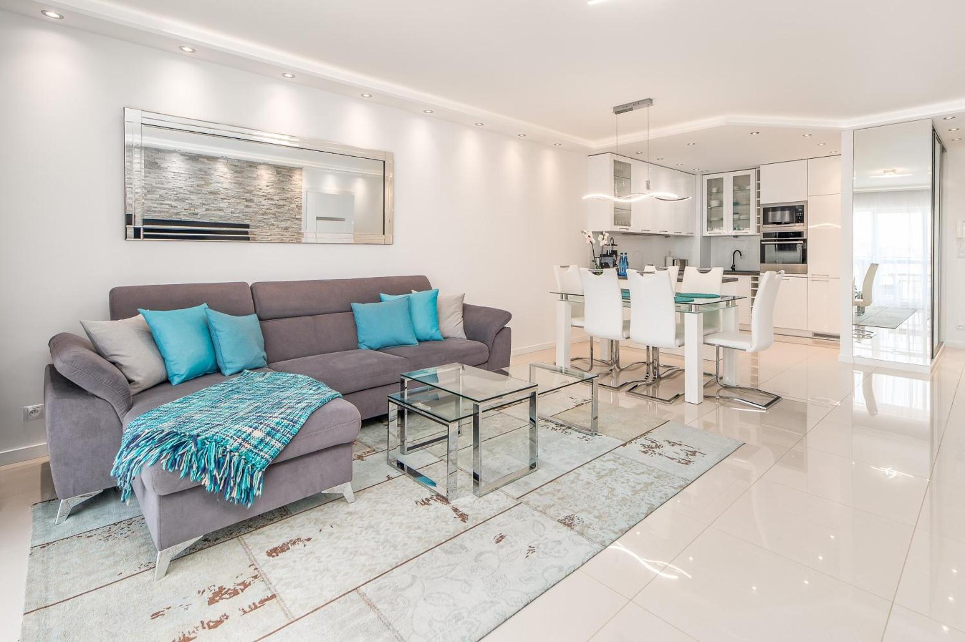 Stylish Vacation Apartment With Parking In Miedzyzdroje By Noclegi Renters Экстерьер фото